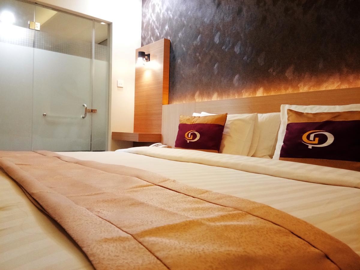 Grand Parama Hotel Tanjung Redep Exterior photo